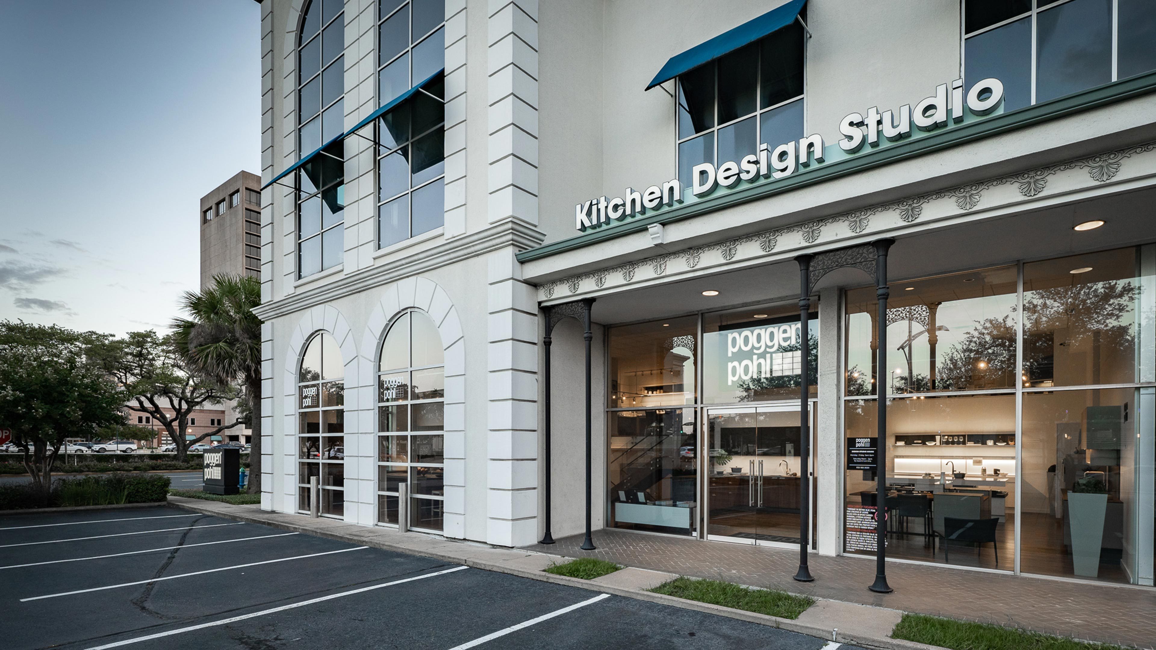 Poggenpohl Kitchen Design Studio